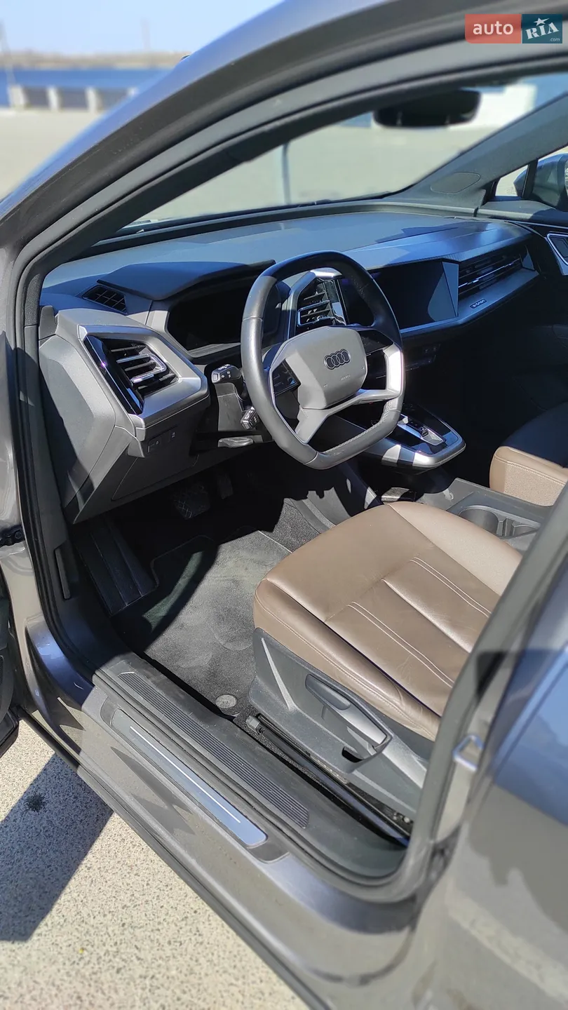 Audi Q4 e-tron 2022 VIN WAUZZZFZ1NP055494 фото оголошення 15 з 22