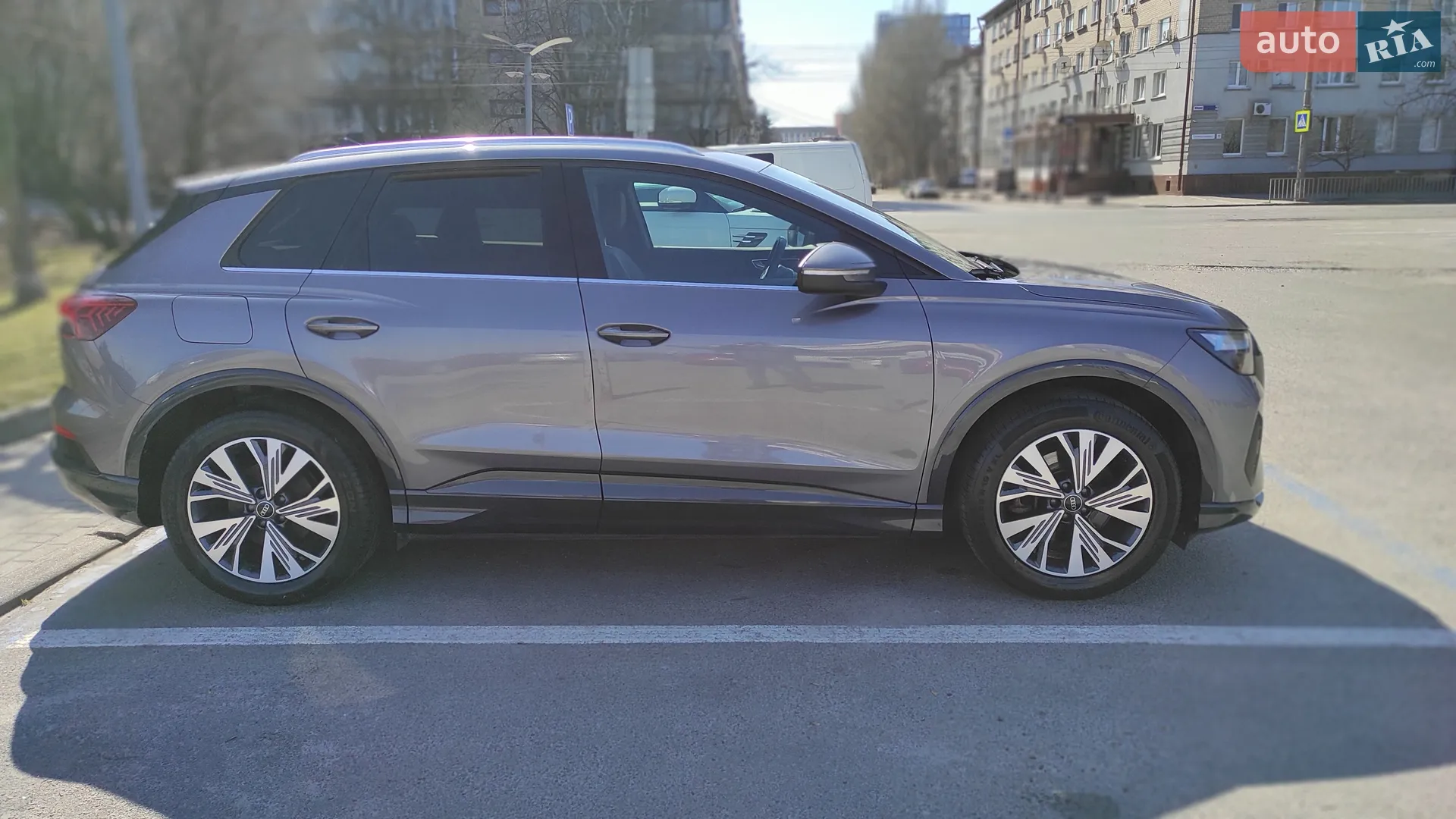 Audi Q4 e-tron 2022 VIN WAUZZZFZ1NP055494 фото оголошення 5 з 22