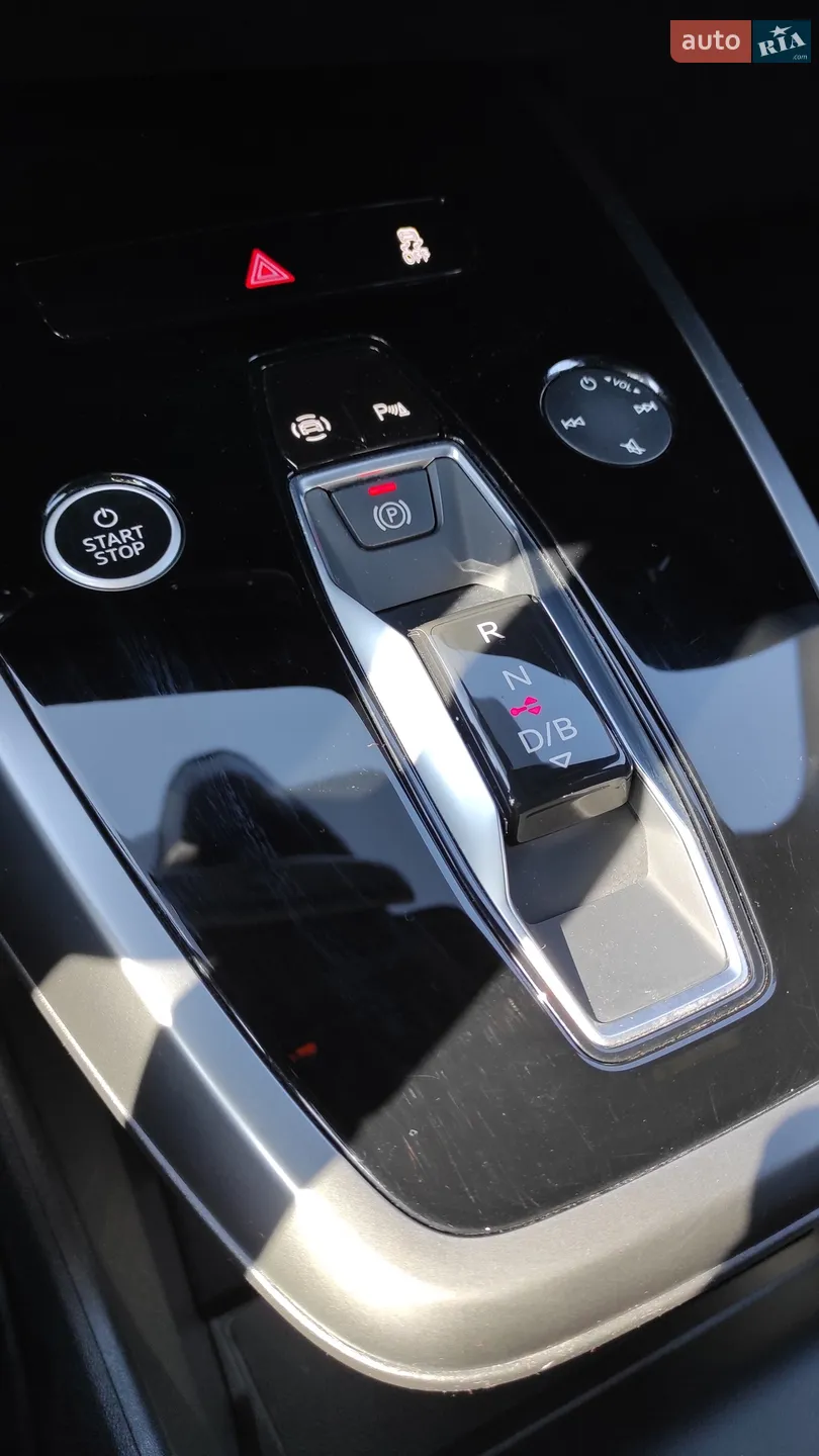 Audi Q4 e-tron 2022 VIN WAUZZZFZ1NP055494 фото оголошення 20 з 22