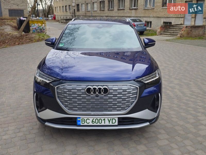 Внедорожник / Кроссовер Audi Q4 e-tron 2022 в Львове