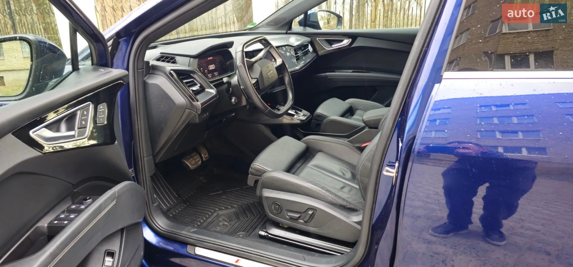 Audi Q4 e-tron 2022 VIN WAUZZZFZ7NP029255 фото оголошення 20 з 22