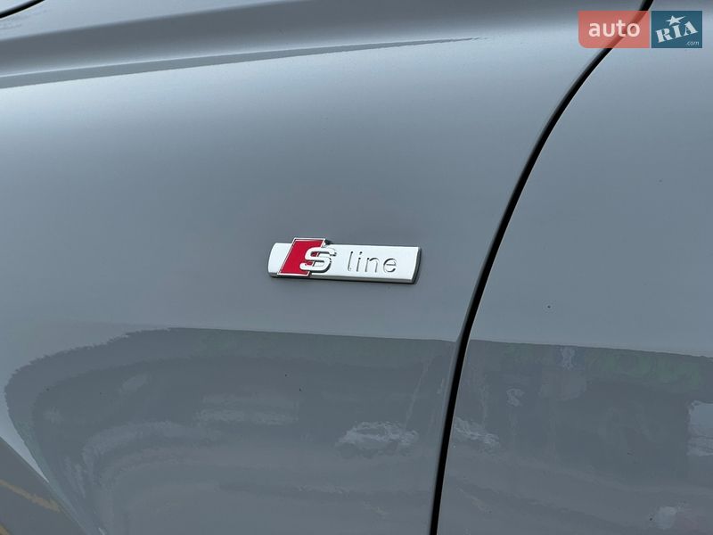 Внедорожник / Кроссовер Audi Q4 e-tron 2022 в Киеве фото 15 Внедорожник / Кроссовер Audi Q4 e-tron 2022 в Киеве