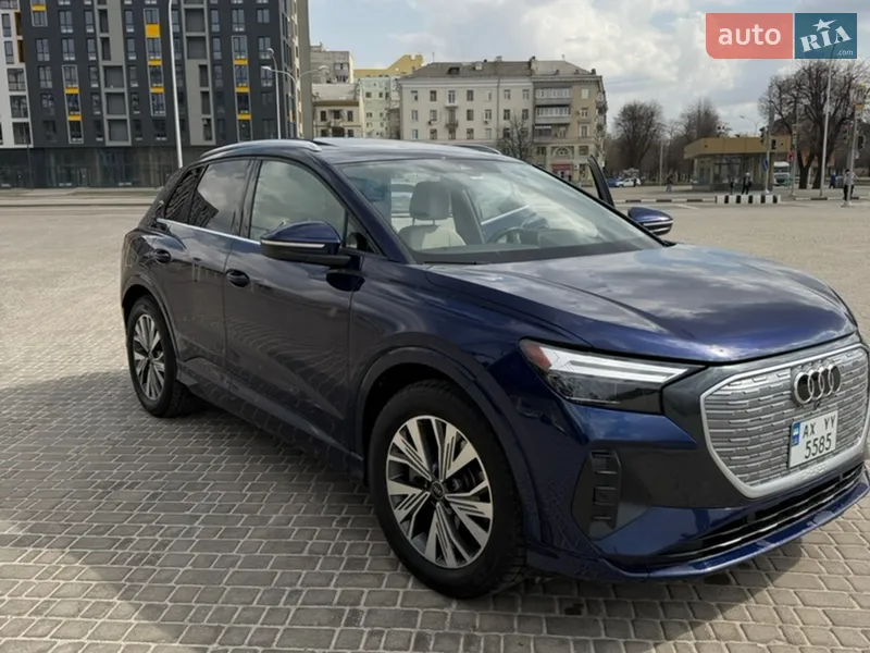 Audi Q4 e-tron 2023 VIN WA1ACBFZ3PP058418 фото оголошення 3 з 48