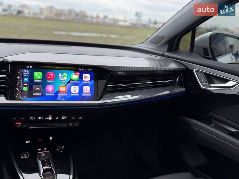 Позашляховик / Кросовер Audi Q4 e-tron 2023 в Києві