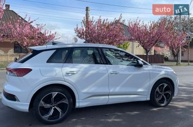 Внедорожник / Кроссовер Audi Q4 e-tron 2023 в Мукачево