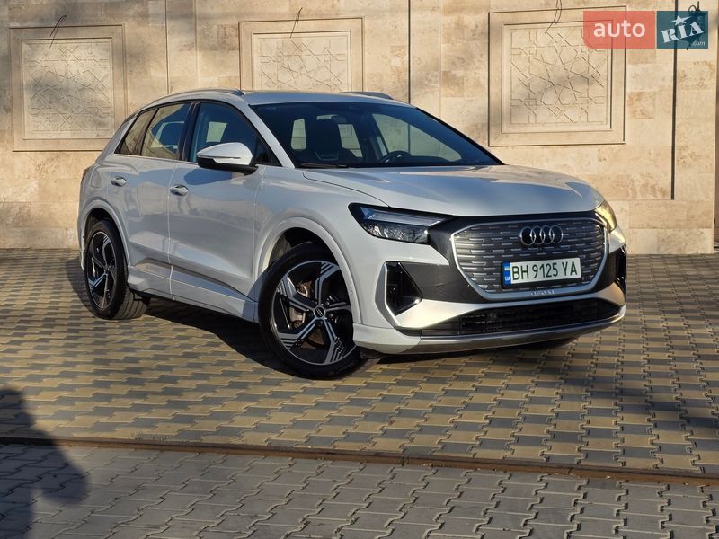 Позашляховик / Кросовер Audi Q4 e-tron 2023 в Одесі