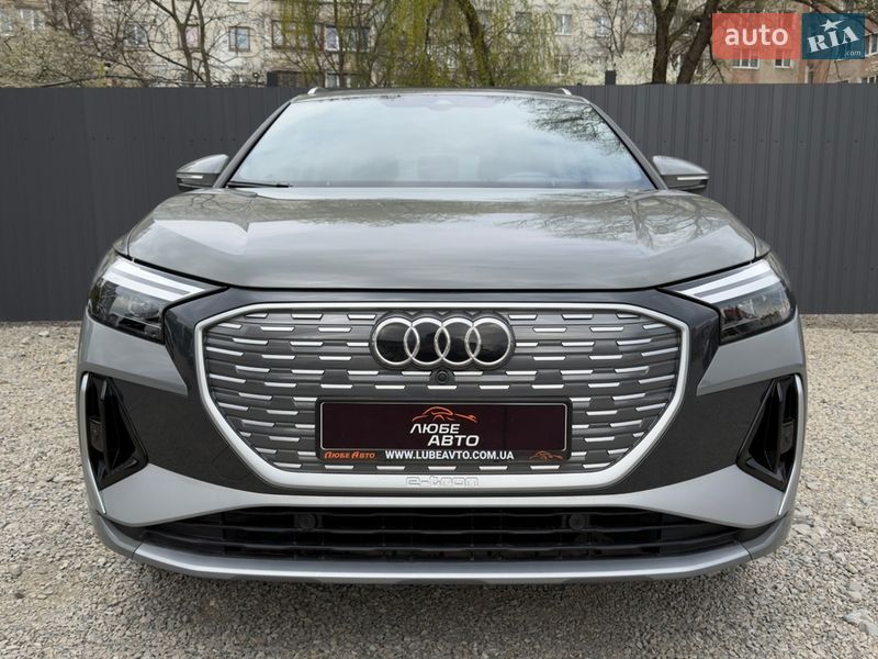 Внедорожник / Кроссовер Audi Q4 e-tron 2024 в Ивано-Франковске