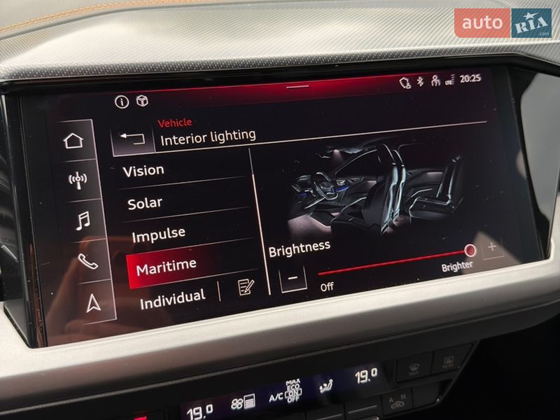 Внедорожник / Кроссовер Audi Q4 e-tron 2024 в Ивано-Франковске