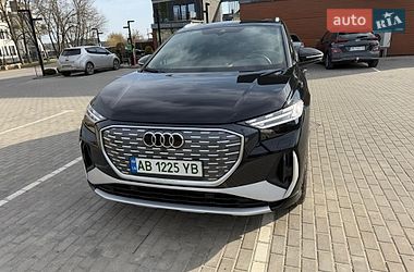 Внедорожник / Кроссовер Audi Q4 e-tron 2023 в Виннице