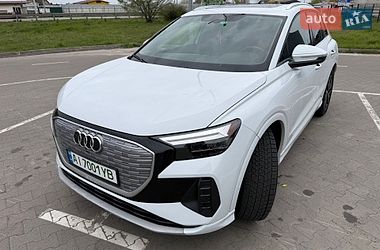 Внедорожник / Кроссовер Audi Q4 e-tron 2023 в Киеве