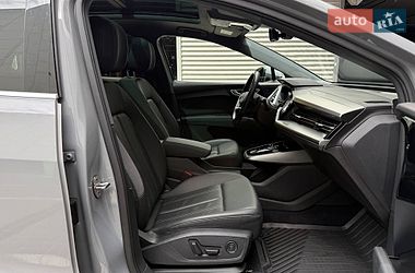 Позашляховик / Кросовер Audi Q4 e-tron 2023 в Києві
