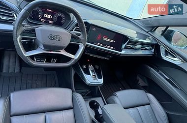 Внедорожник / Кроссовер Audi Q4 e-tron 2024 в Днепре