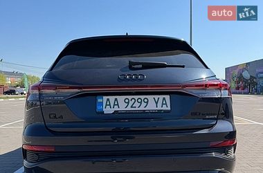 Внедорожник / Кроссовер Audi Q4 e-tron 2024 в Киеве