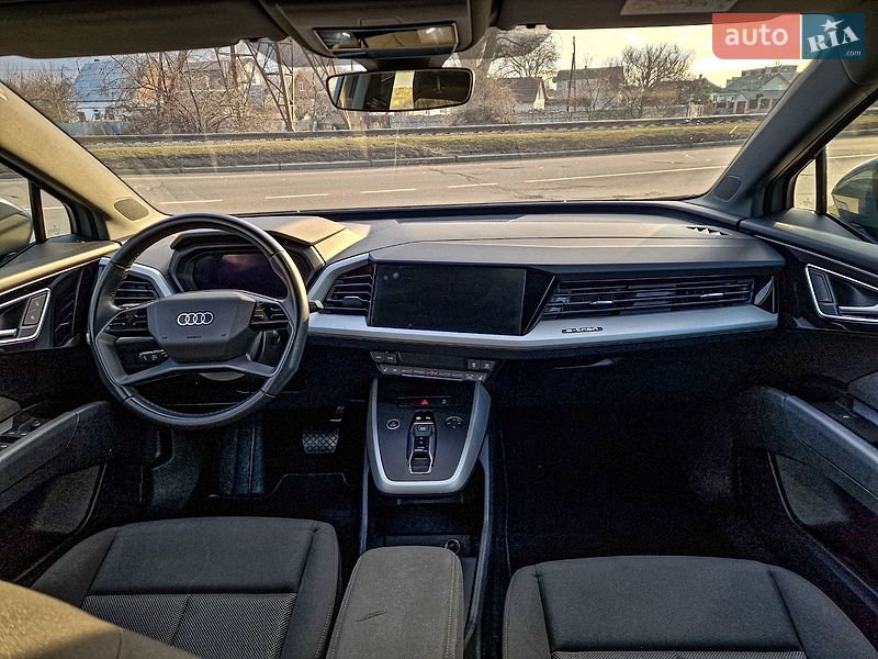 Внедорожник / Кроссовер Audi Q4 e-tron 2022 в Кременчуге