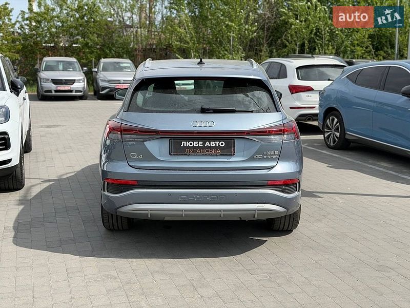 Внедорожник / Кроссовер Audi Q4 e-tron 2024 в Львове