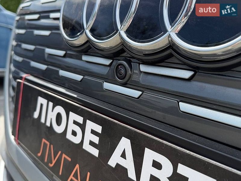 Внедорожник / Кроссовер Audi Q4 e-tron 2024 в Львове