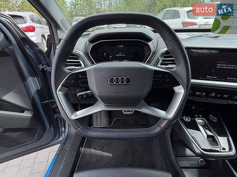 Внедорожник / Кроссовер Audi Q4 e-tron 2024 в Львове