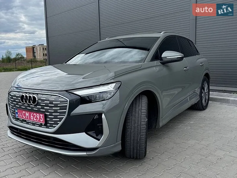 Audi Q4 e-tron 2024