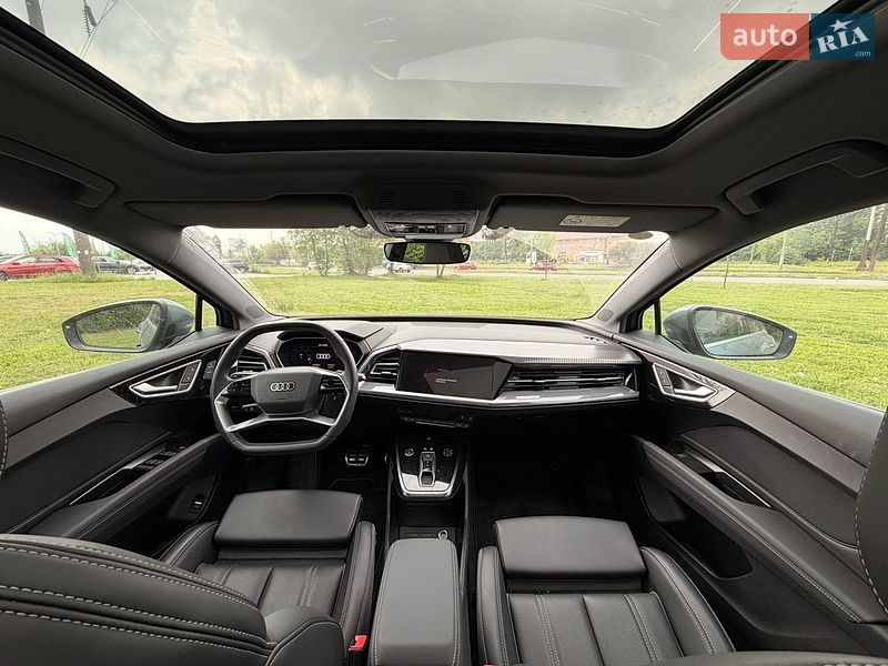 Внедорожник / Кроссовер Audi Q4 e-tron 2024 в Львове