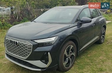 Внедорожник / Кроссовер Audi Q4 e-tron 2024 в Киеве