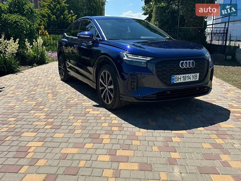 Audi Q4 e-tron 2021