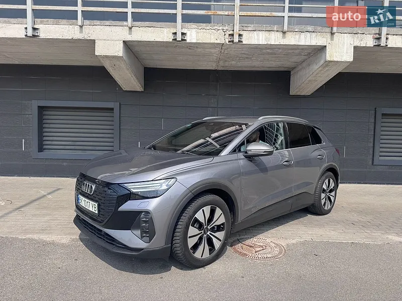 Audi Q4 e-tron 2025