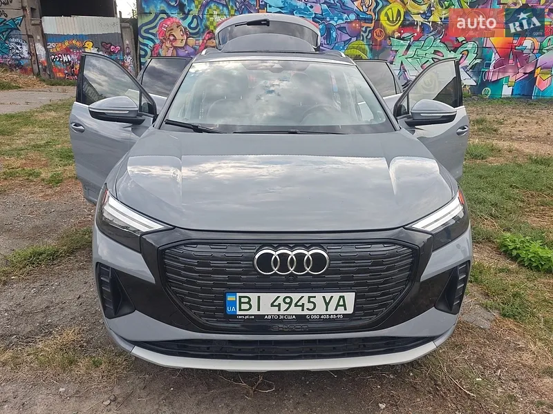 Audi Q4 e-tron 2023