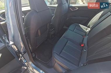 Позашляховик / Кросовер Audi Q4 e-tron 2024 в Києві фото 15 Позашляховик / Кросовер Audi Q4 e-tron 2024 в Києві