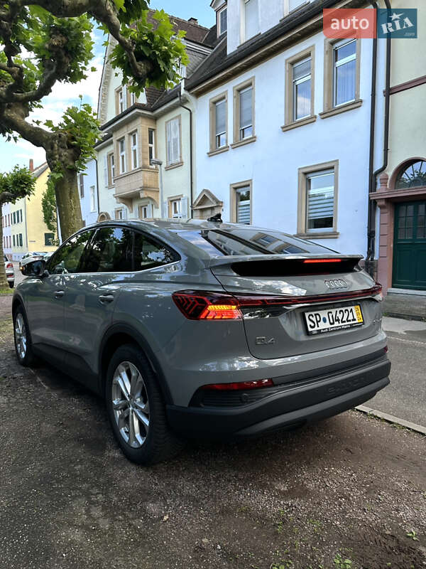Внедорожник / Кроссовер Audi Q4 Sportback e-tron 2022 в Харькове