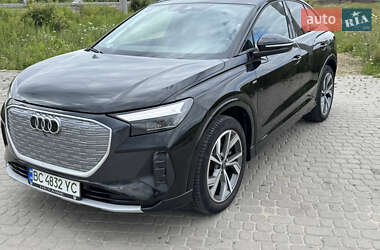 Внедорожник / Кроссовер Audi Q4 Sportback e-tron 2022 в 