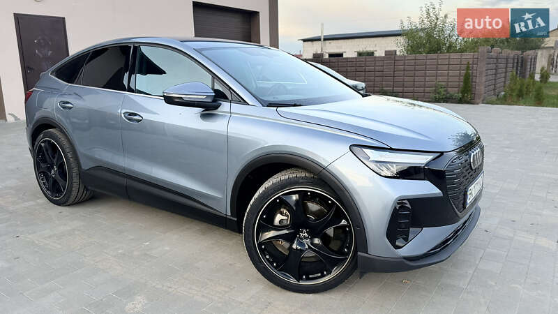 Внедорожник / Кроссовер Audi Q4 Sportback e-tron 2022 в Березному