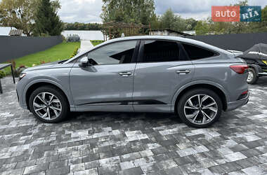 Внедорожник / Кроссовер Audi Q4 Sportback e-tron 2023 в 