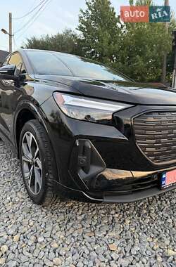 Внедорожник / Кроссовер Audi Q4 Sportback e-tron 2023 в 