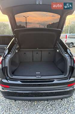 Внедорожник / Кроссовер Audi Q4 Sportback e-tron 2023 в 