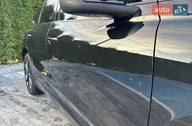 Внедорожник / Кроссовер Audi Q4 Sportback e-tron 2022 в 