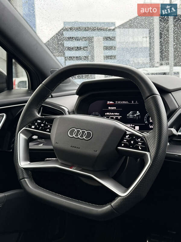 Позашляховик / Кросовер Audi Q4 Sportback e-tron 2022 в Києві