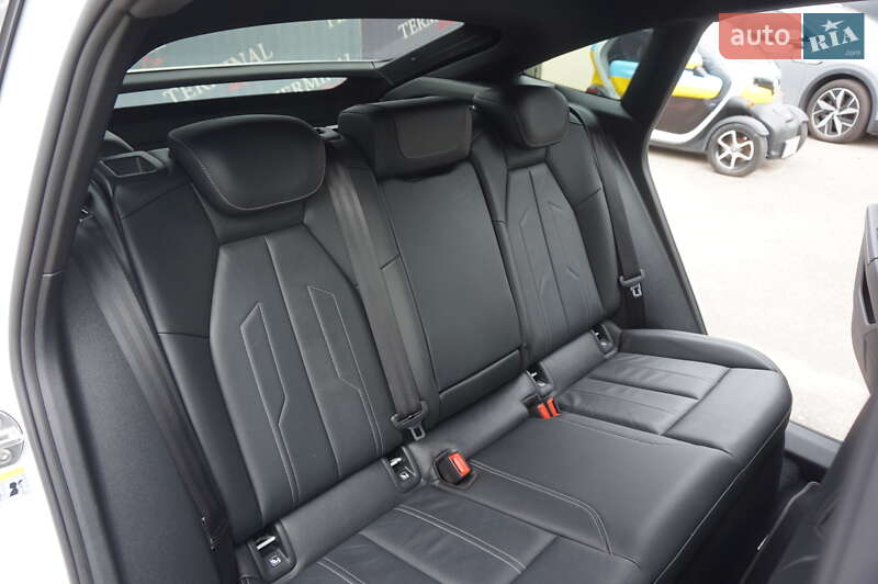 Позашляховик / Кросовер Audi Q4 Sportback e-tron 2022 в Одесі