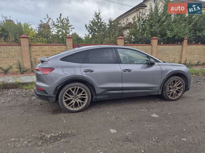 Позашляховик / Кросовер Audi Q4 Sportback e-tron 2024 в Києві фото 10 Позашляховик / Кросовер Audi Q4 Sportback e-tron 2024 в Києві