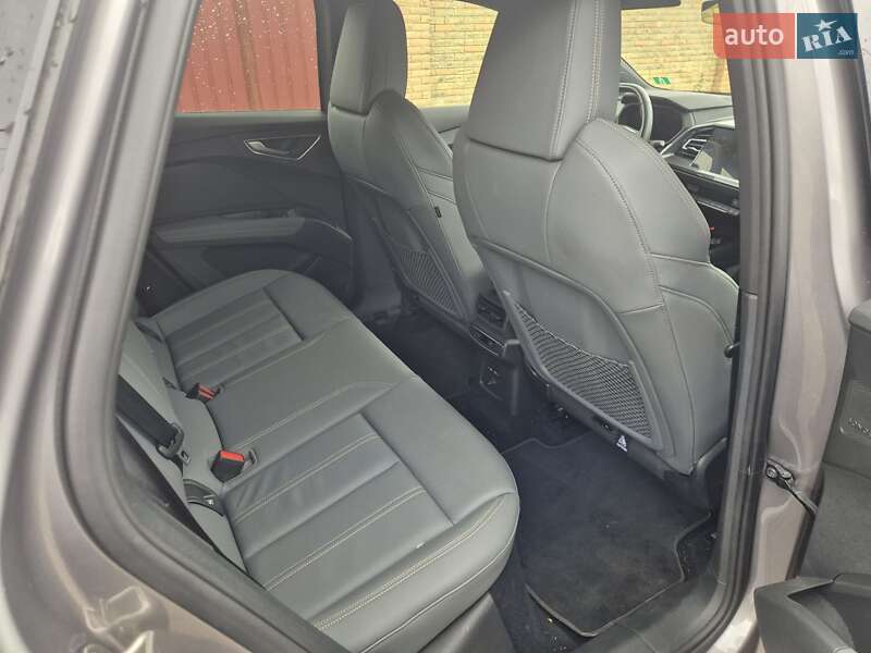 Позашляховик / Кросовер Audi Q4 Sportback e-tron 2024 в Києві фото 12 Позашляховик / Кросовер Audi Q4 Sportback e-tron 2024 в Києві