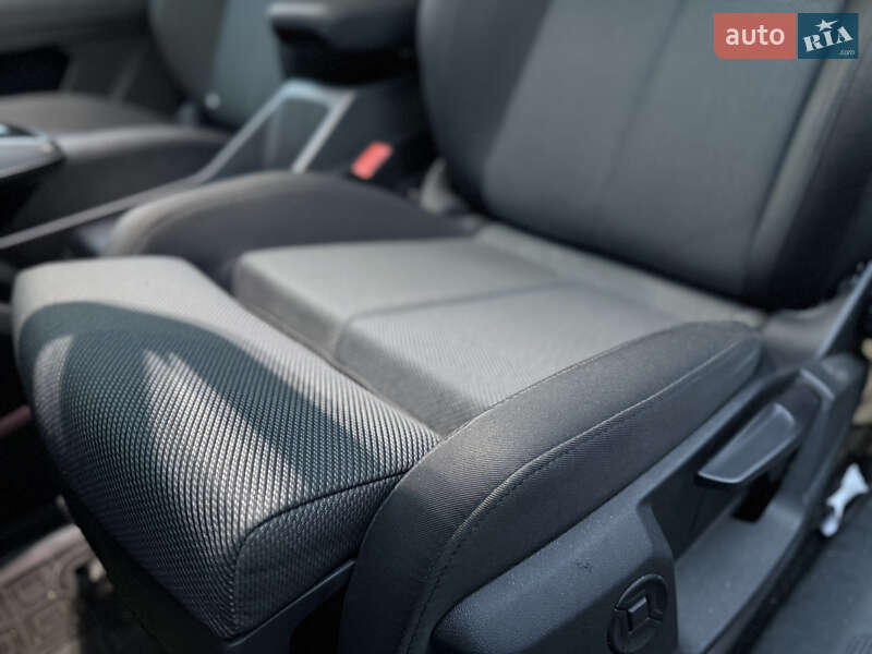 Позашляховик / Кросовер Audi Q4 Sportback e-tron 2023 в Житомирі фото 8 Позашляховик / Кросовер Audi Q4 Sportback e-tron 2023 в Житомирі