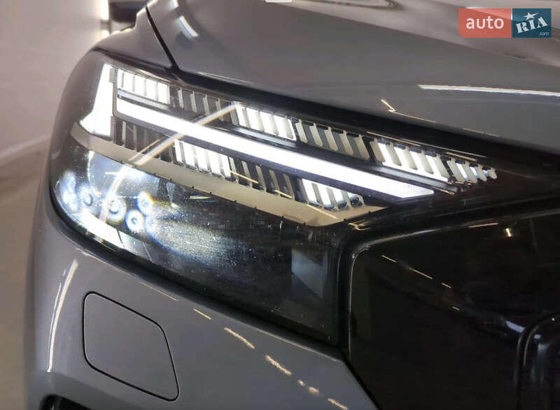 Внедорожник / Кроссовер Audi Q4 Sportback e-tron 2022 в Тернополе