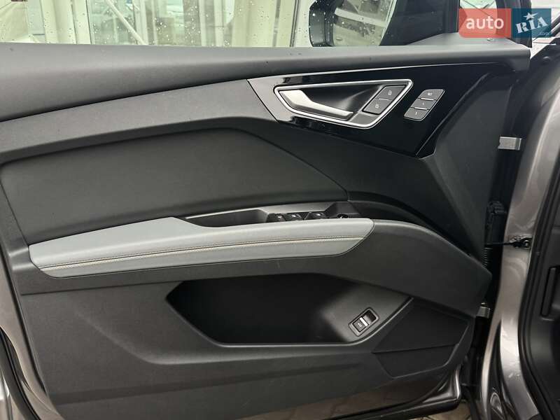 Позашляховик / Кросовер Audi Q4 Sportback e-tron 2022 в Чернівцях фото 10 Позашляховик / Кросовер Audi Q4 Sportback e-tron 2022 в Чернівцях