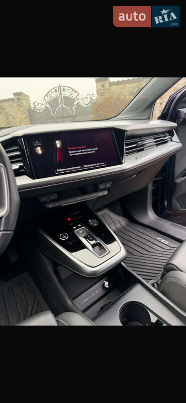 Внедорожник / Кроссовер Audi Q4 Sportback e-tron 2023 в Каменец-Подольском