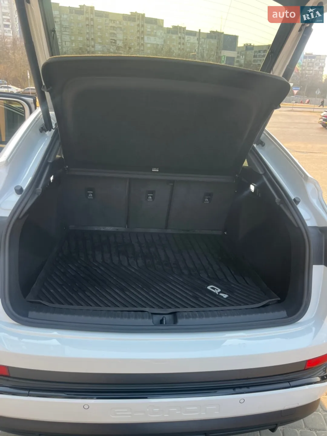 2022 Audi Q4 Sportback e-tron - мініатюра 13