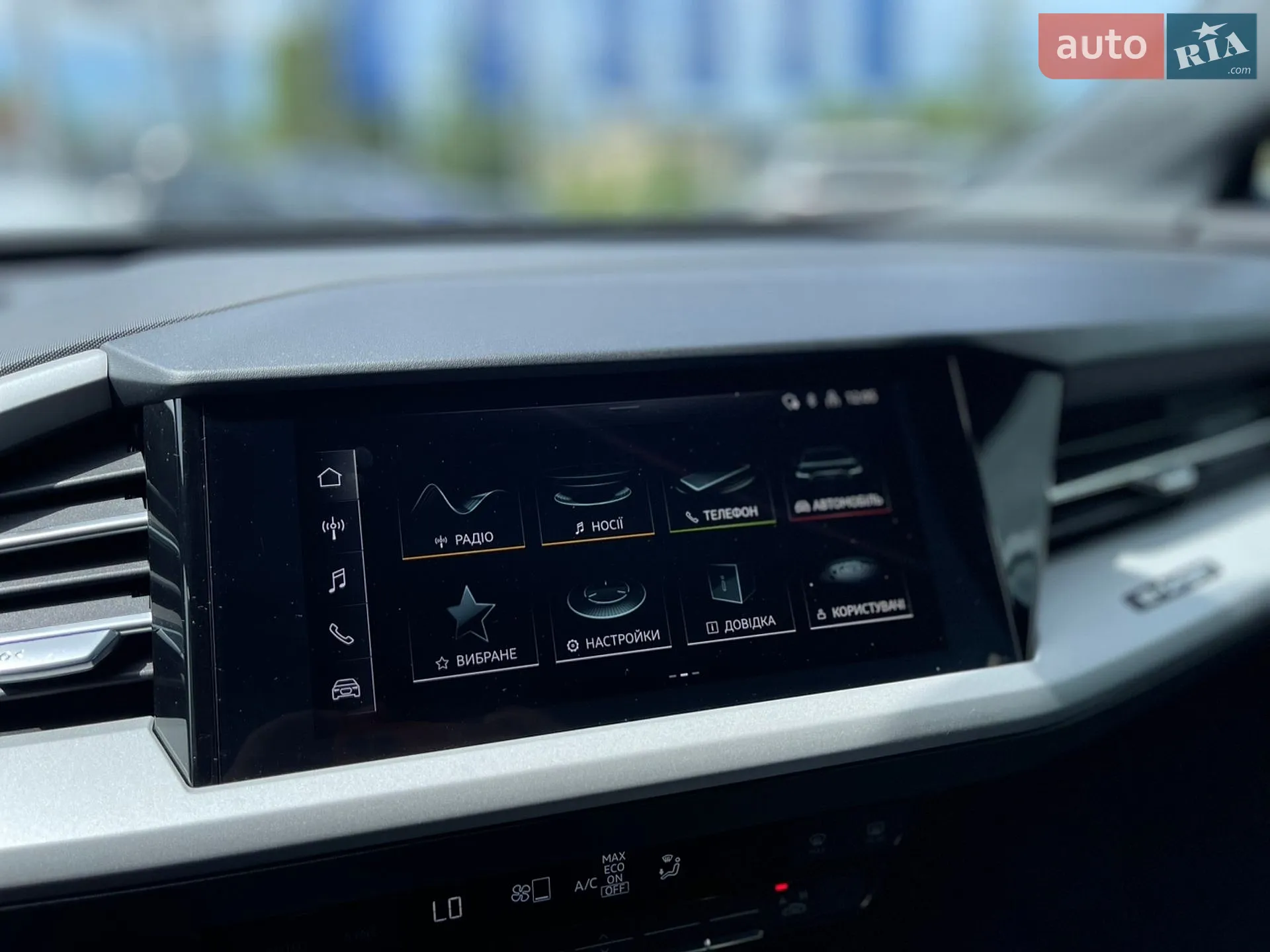 2022 Audi Q4 Sportback e-tron - мініатюра 16