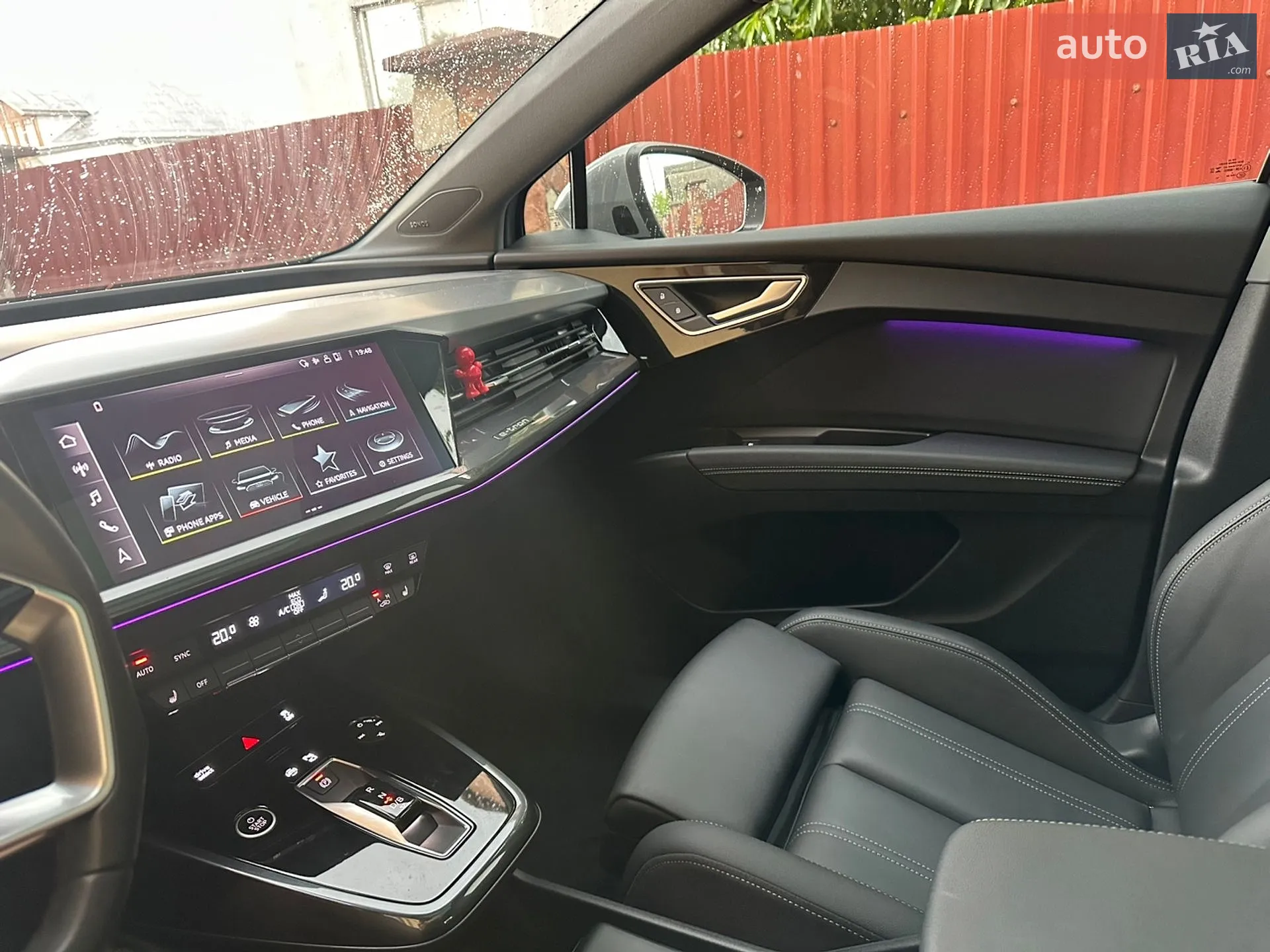 2023 Audi Q4 Sportback e-tron - мініатюра 26