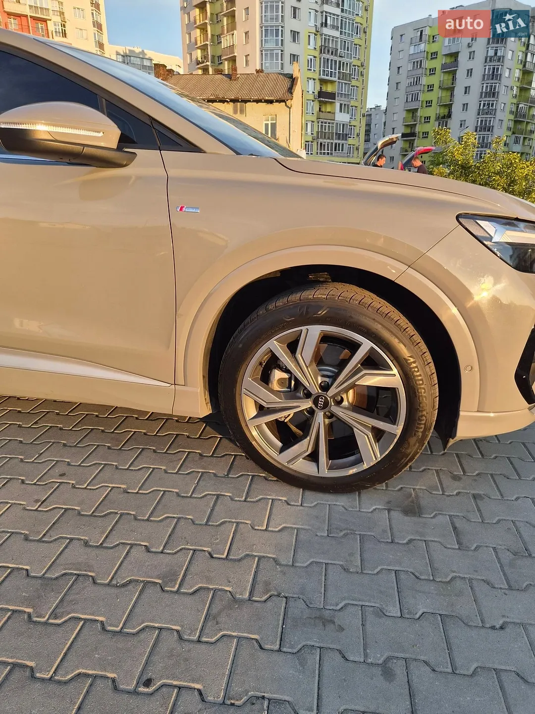 2023 Audi Q4 Sportback e-tron - мініатюра 21