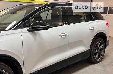 Внедорожник / Кроссовер Audi Q5 e-tron 2022 в Виннице