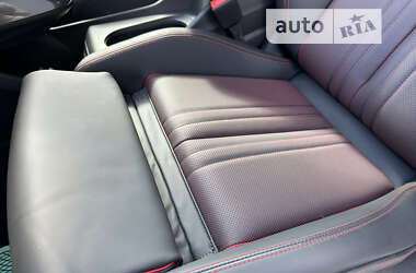 Внедорожник / Кроссовер Audi Q5 e-tron 2024 в 