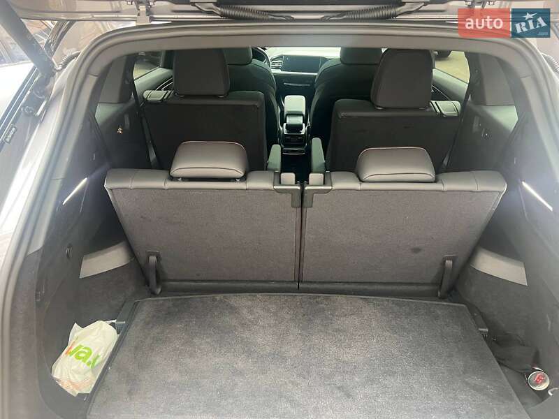 Позашляховик / Кросовер Audi Q5 e-tron 2022 в Одесі